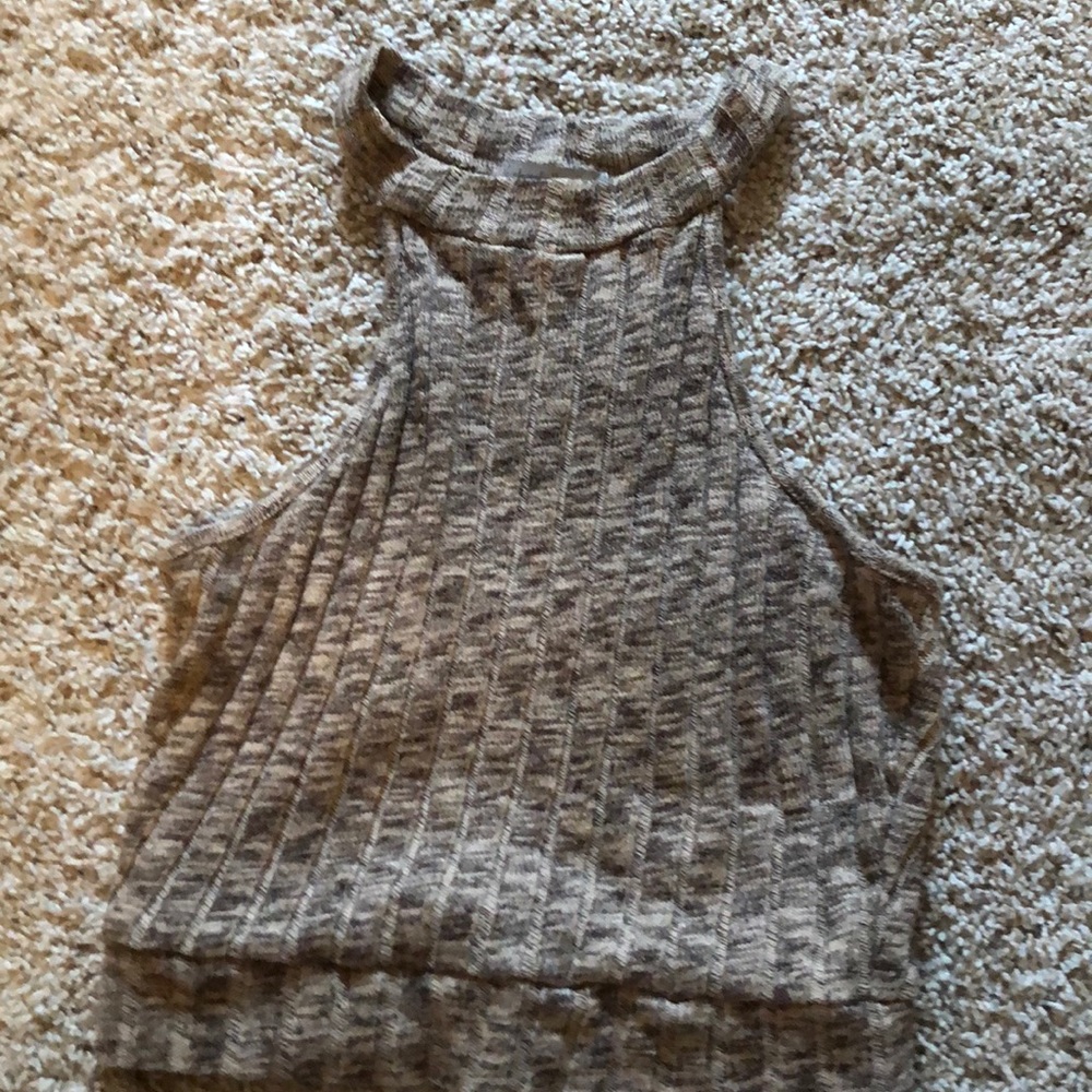 Multicolored crop top